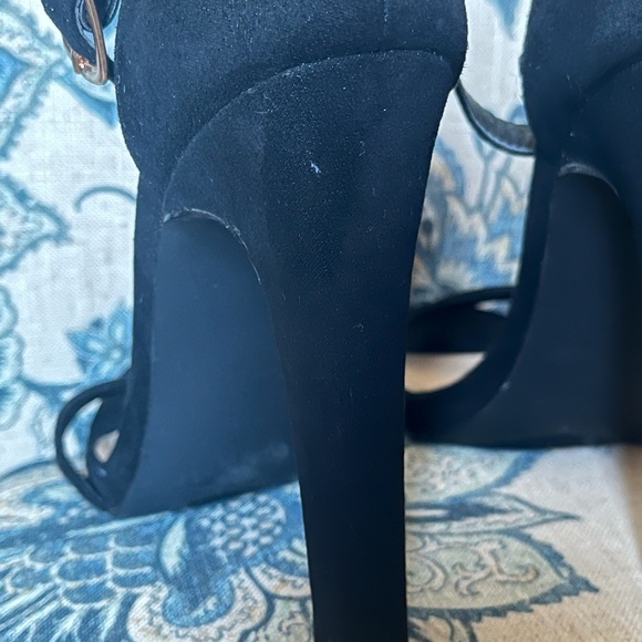 JUSTFAB Kati Synthetic Suede Strap High Heal Open Toe Sandals (Size 8) - Picture 7 of 11